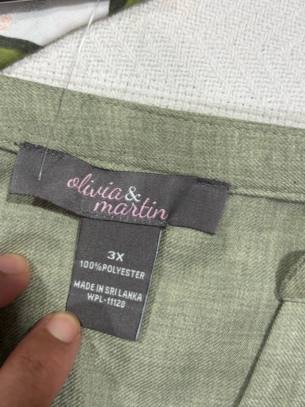 Relaxed Olive Green Embroidered V-Neck Tunic - Picture 5 of 9